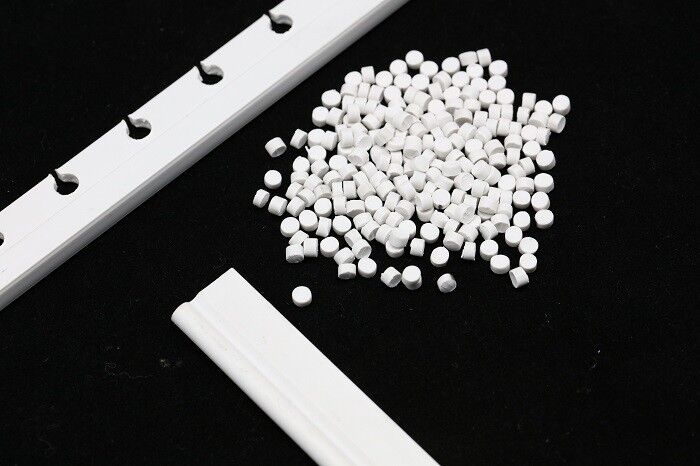 Hard 1.6g/Cm3 PVC Plastic Pellets Extrusion Profile